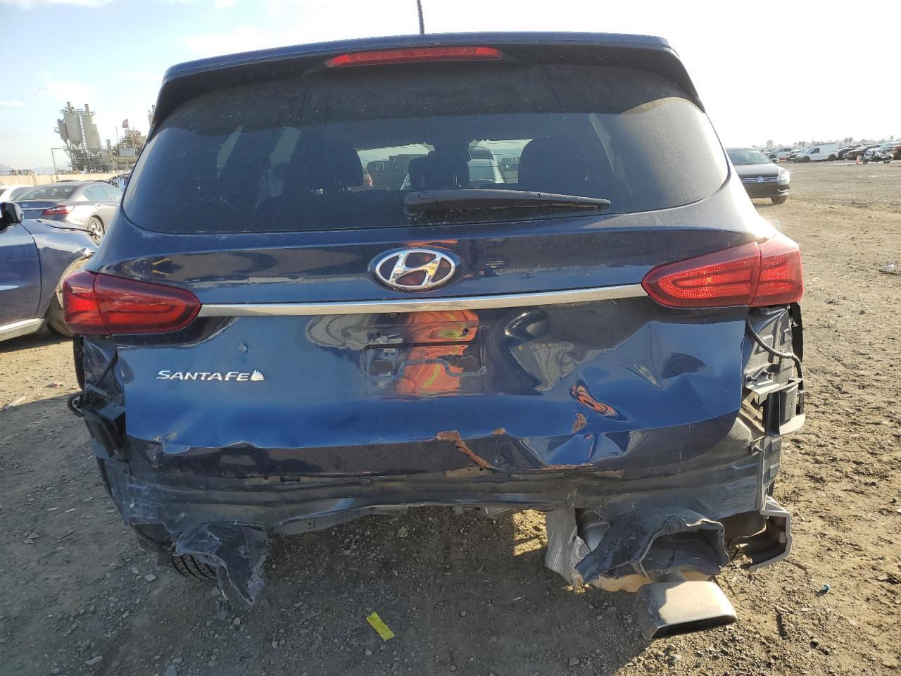 2019 Hyundai Santa Fe - Image 6
