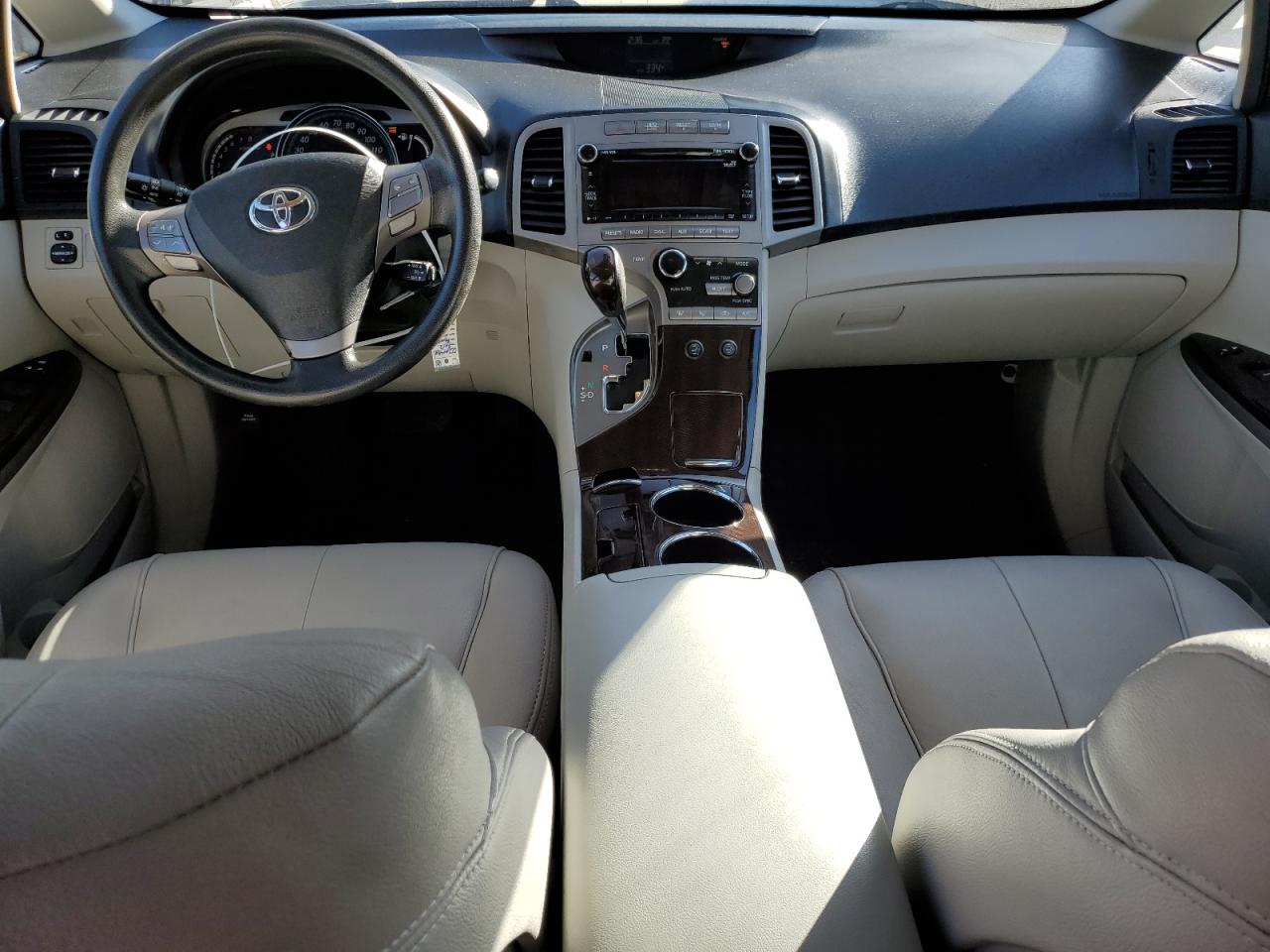 2012 Toyota Venza - Image 8