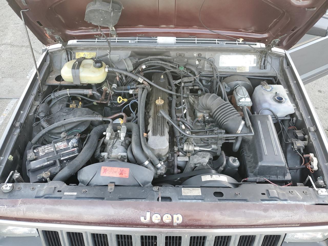 1989 Jeep Grand Cherokee - Image 12
