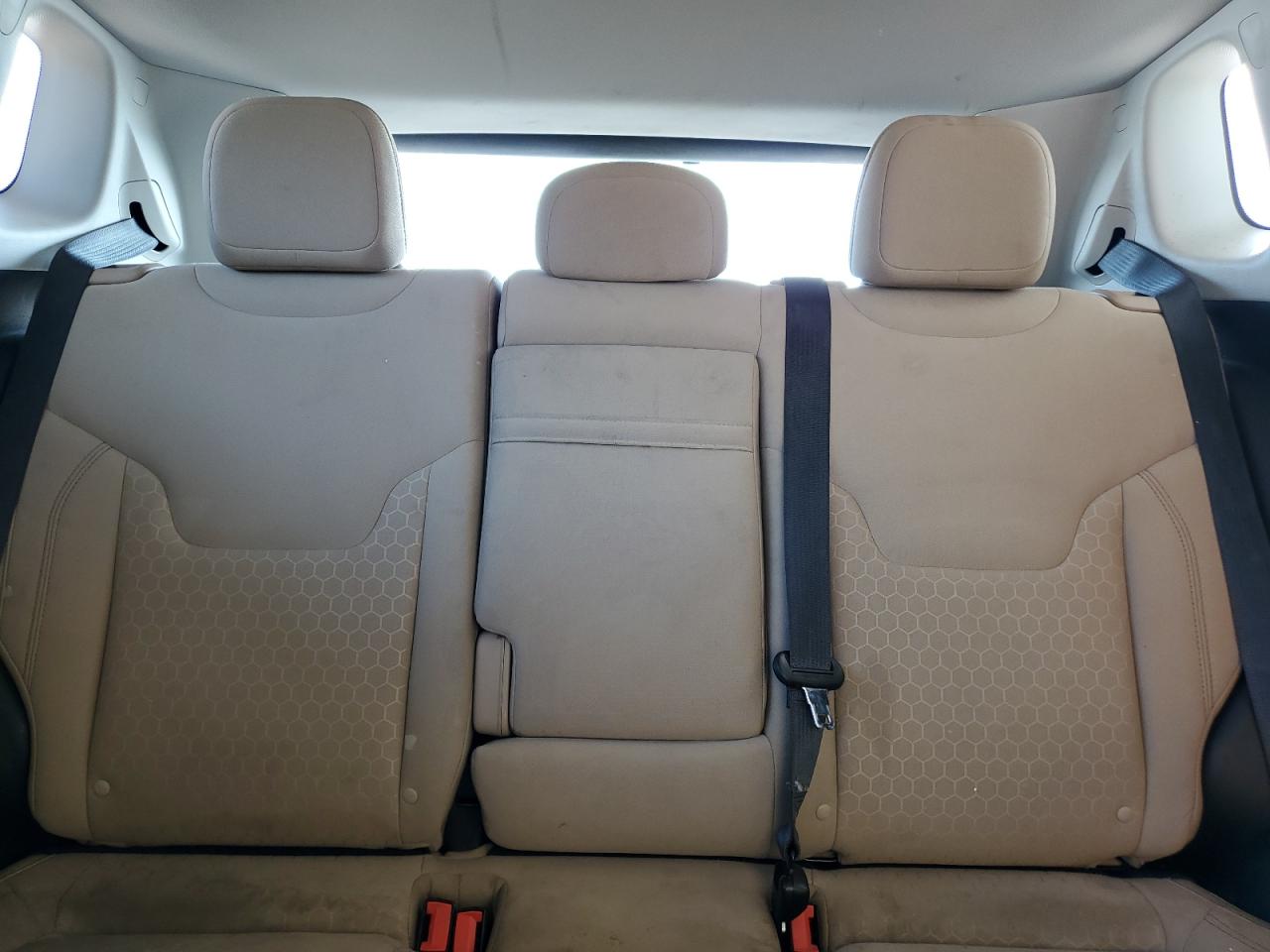 2018 Jeep Compass - Image 10