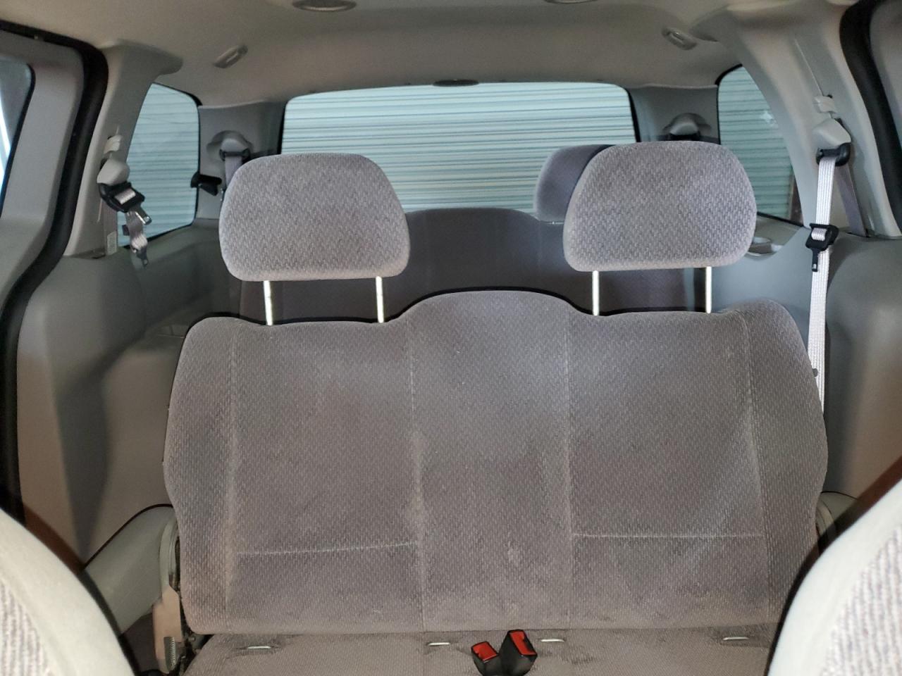 2003 Ford Windstar - Image 10