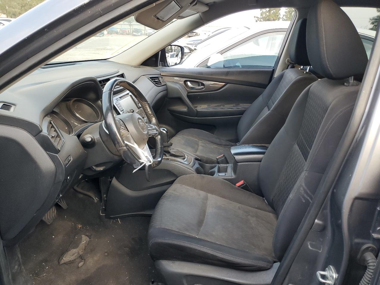 2019 Nissan Rogue - Image 7