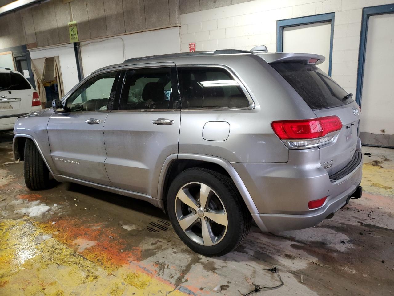 2014 Jeep Grand Cherokee - Image 2