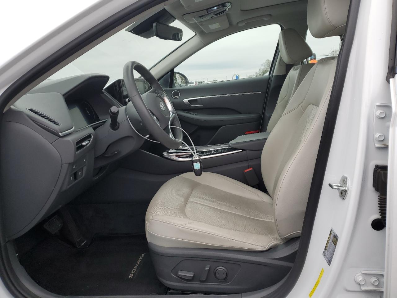 2020 Hyundai Sonata - Image 7