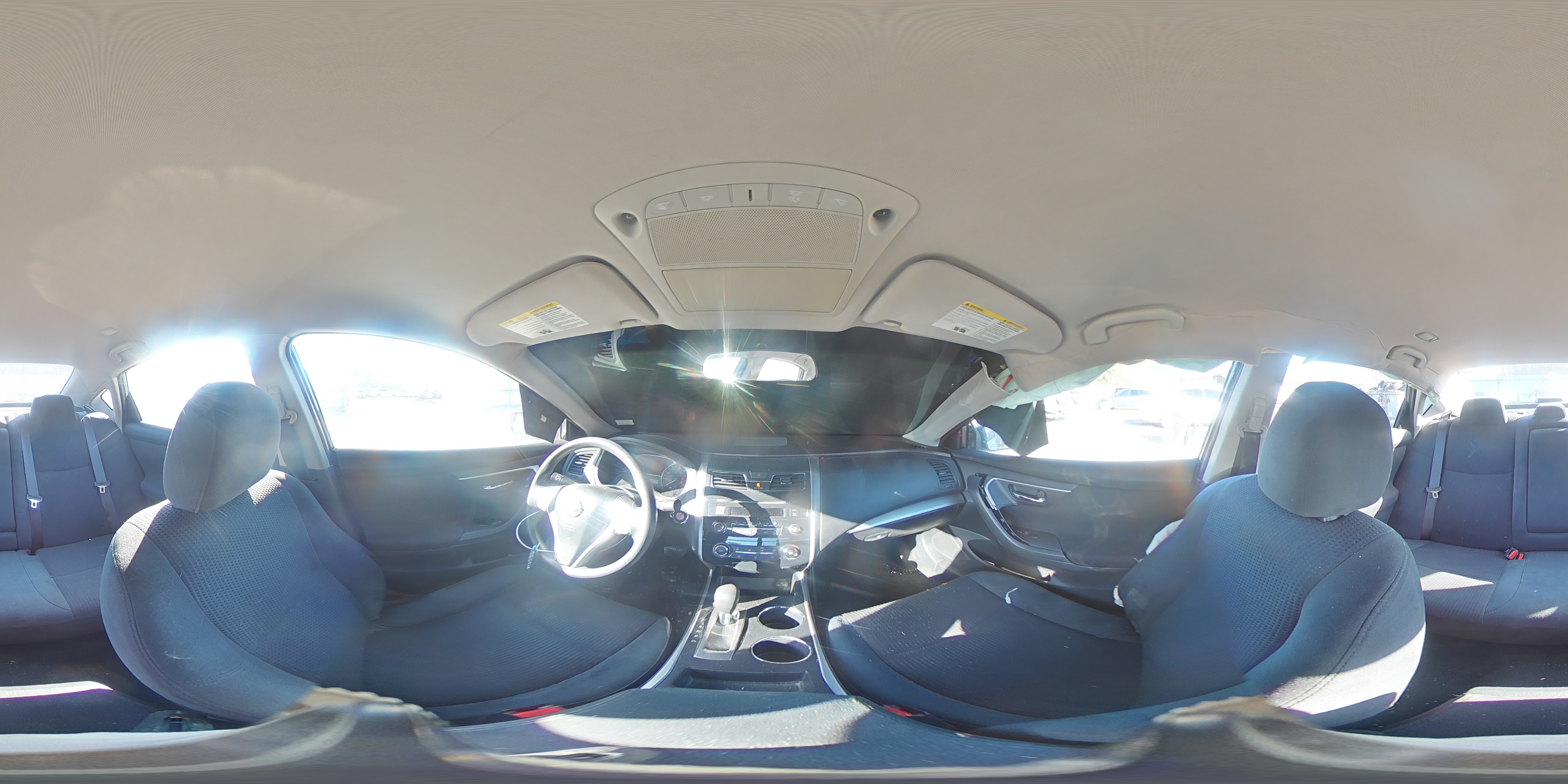 2015 Nissan Altima - Image 12
