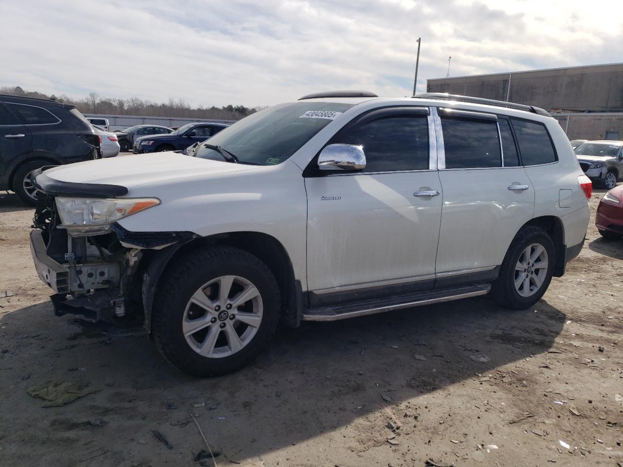 2012 Toyota Highlander - Image 1