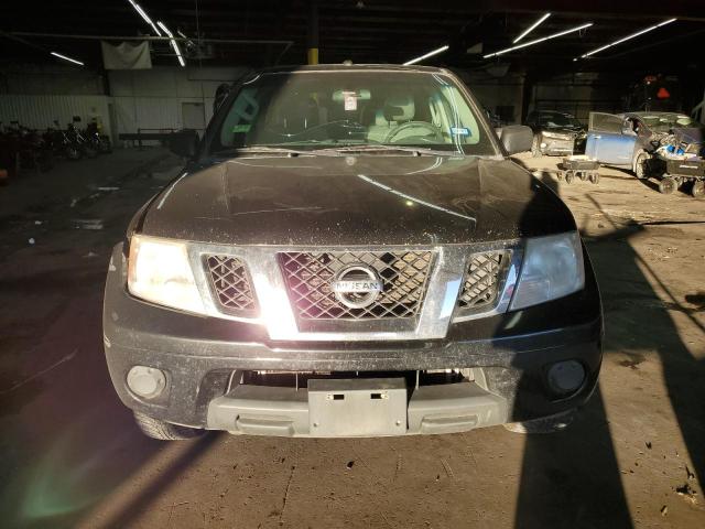  NISSAN FRONTIER 2017 Черный