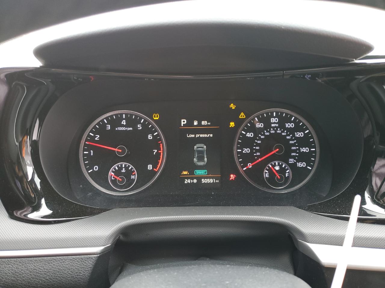 2022 Kia K5 - Image 9