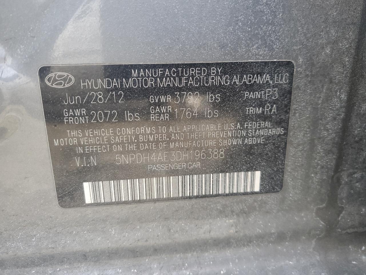 2013 Hyundai Elantra - Image 12