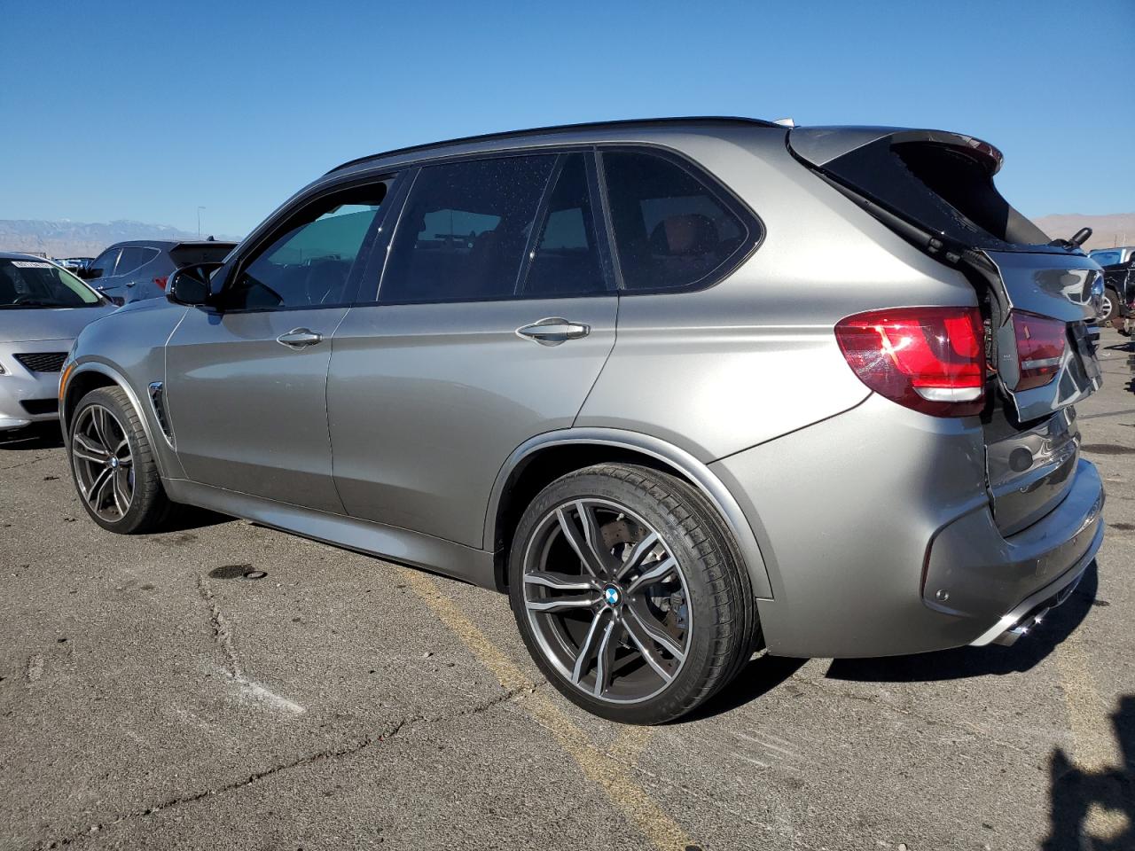 2018 BMW X5 - Image 2