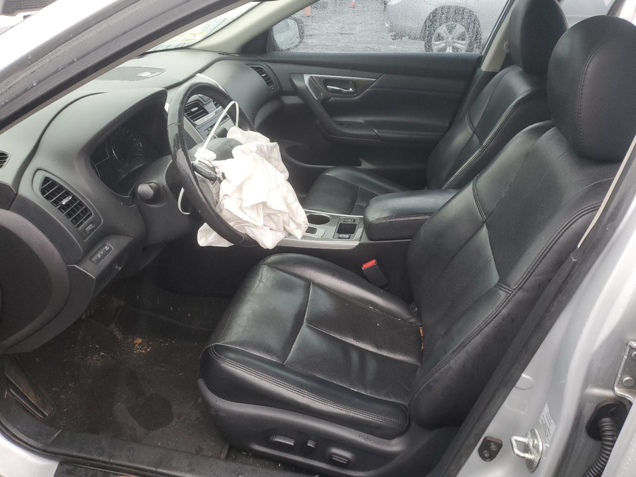 2015 Nissan Altima - Image 7