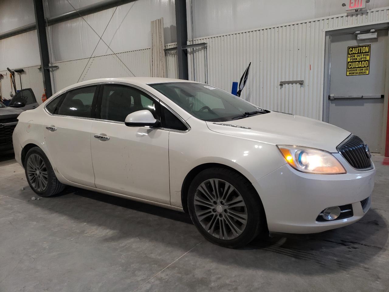 2013 Buick Verano - Image 4