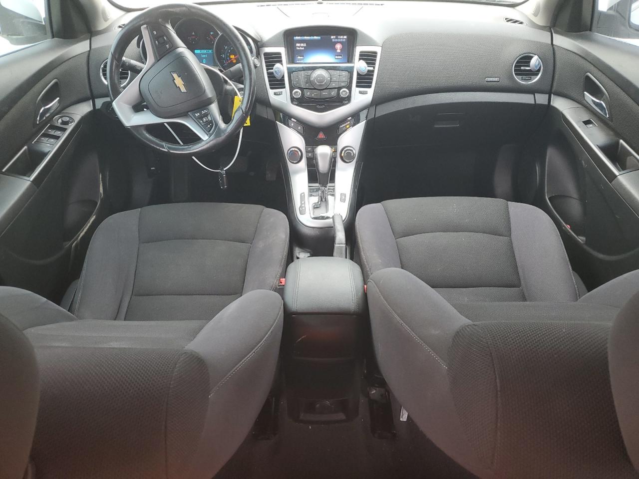 2014 Chevrolet Cruze - Image 8