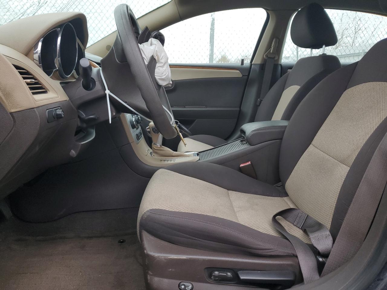 2012 Chevrolet Malibu - Image 7