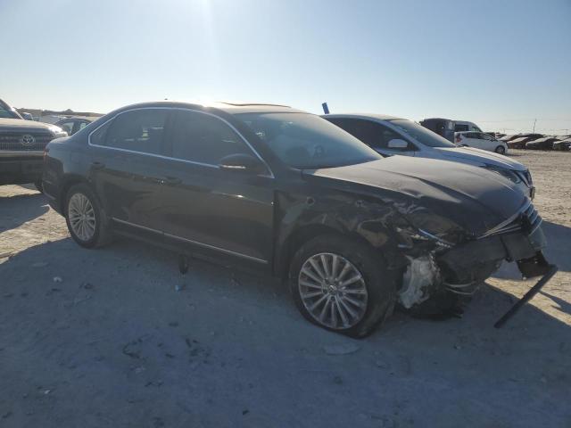 Седаны VOLKSWAGEN PASSAT 2016 Черный