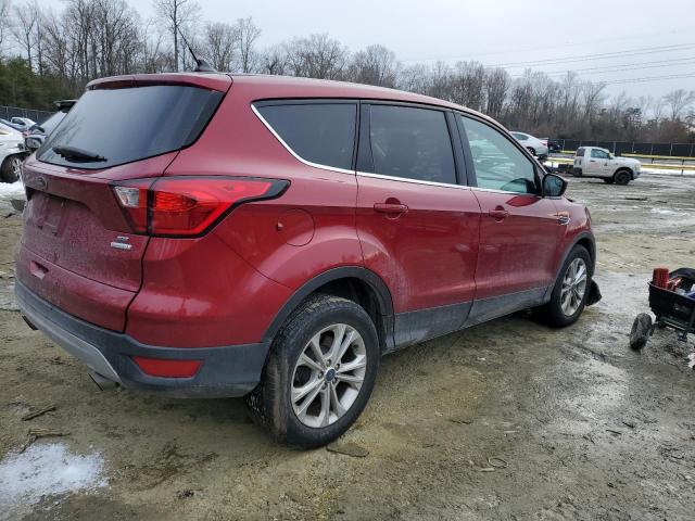  FORD ESCAPE 2019 Червоний