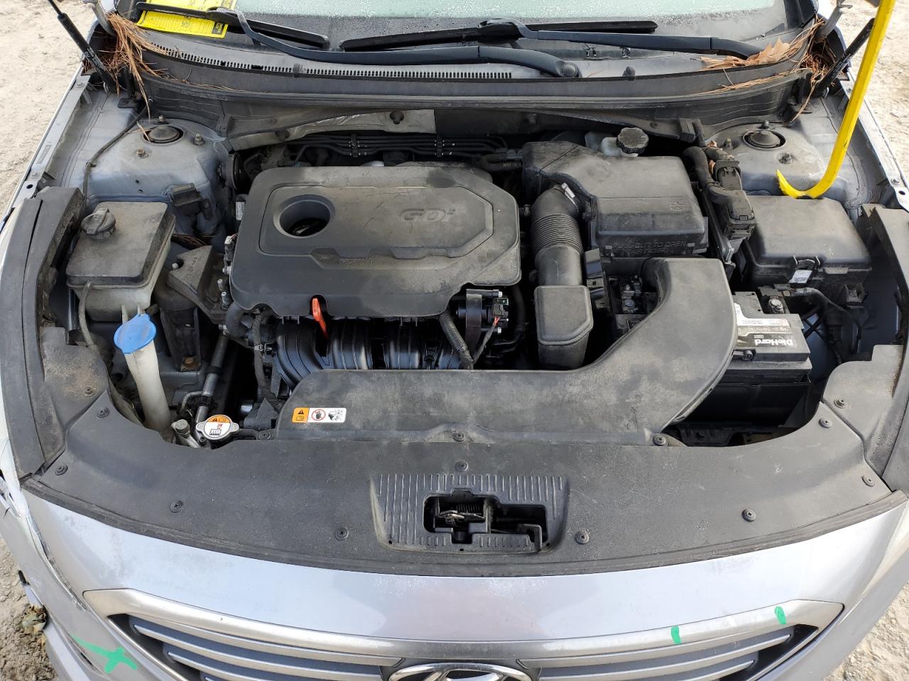 2016 Hyundai Sonata - Image 11