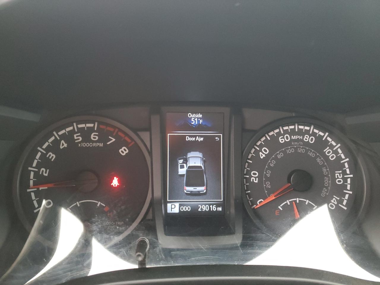 2020 Toyota Tacoma - Image 9