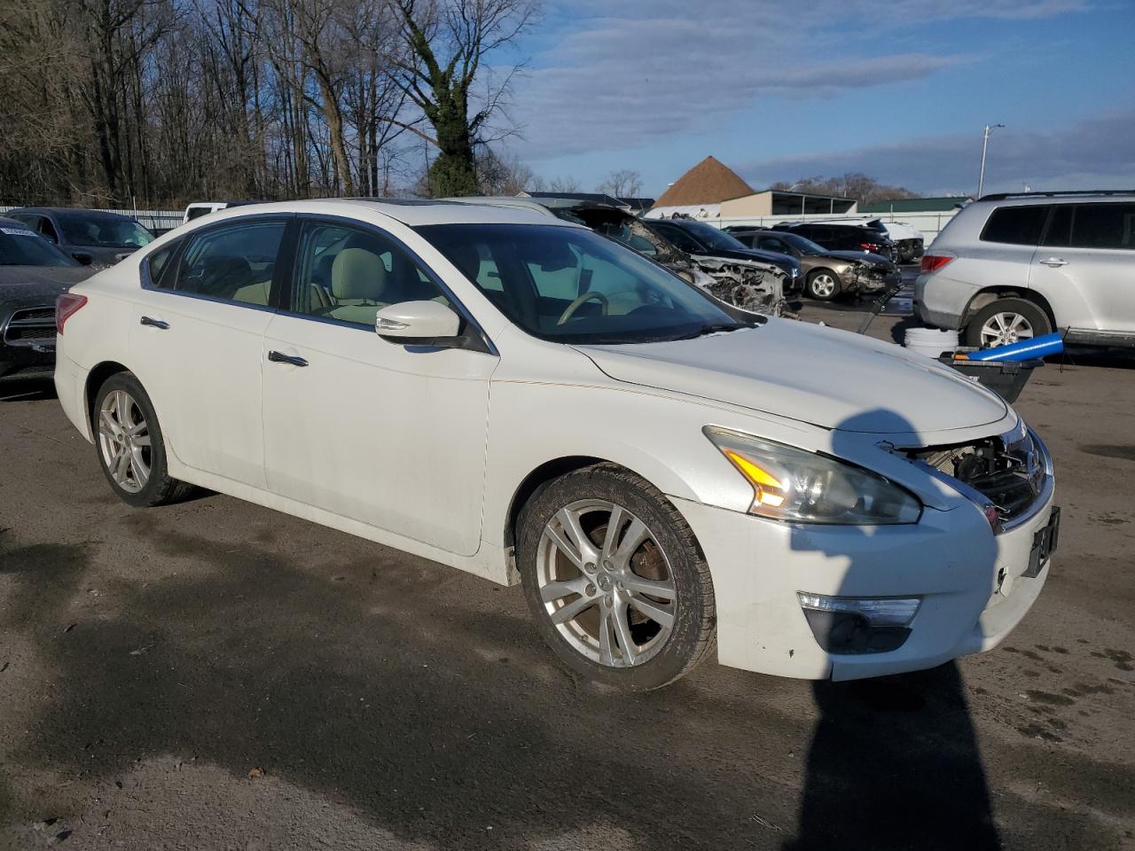 2013 Nissan Altima - Image 4