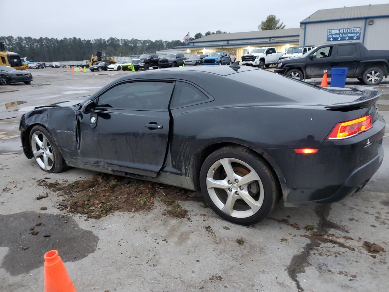 2015 Chevrolet Camaro - Image 2