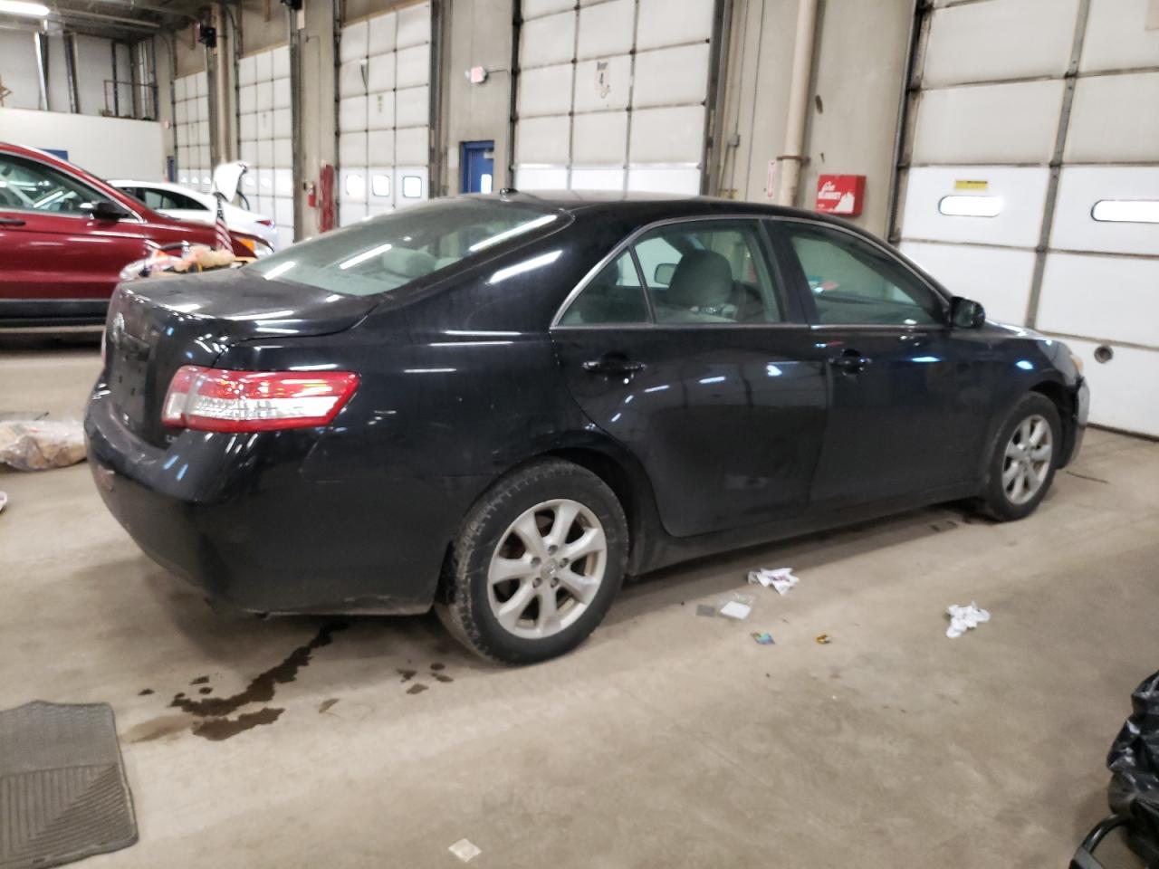 2011 Toyota Camry - Image 3