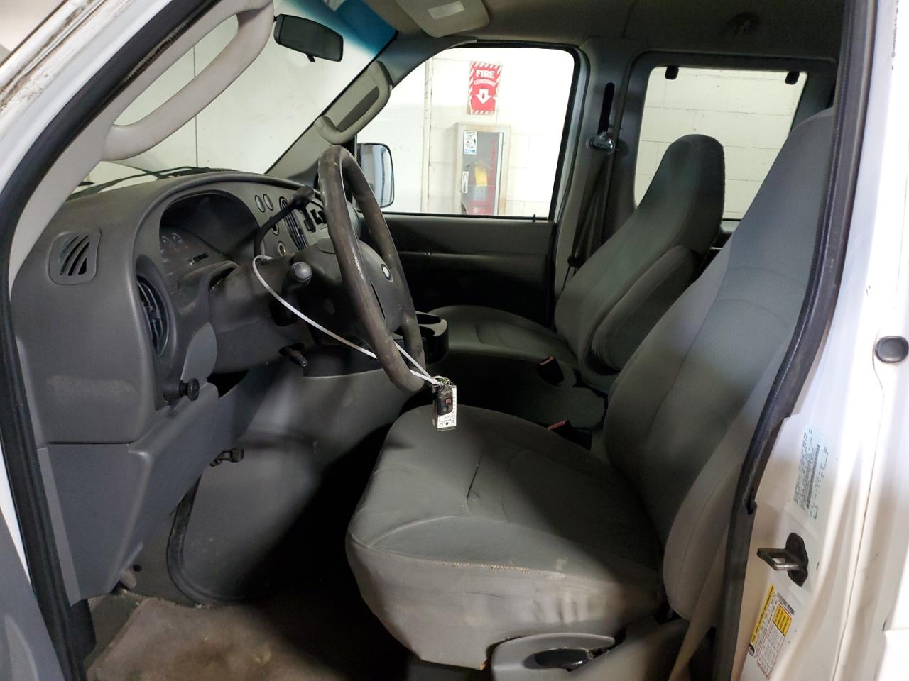 2008 Ford Econoline - Image 7