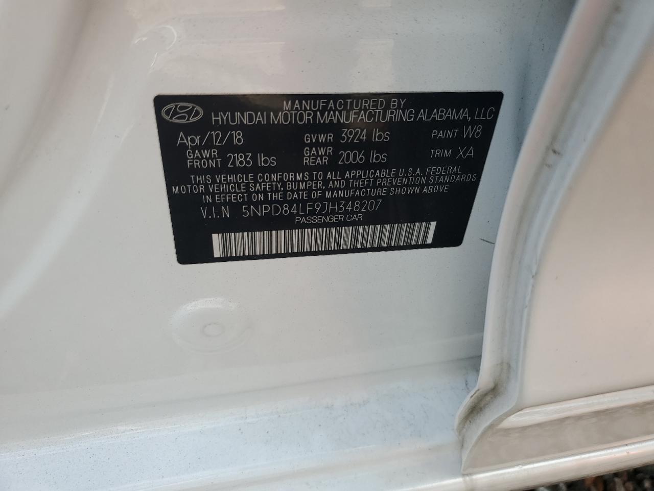 2018 Hyundai Elantra - Image 12