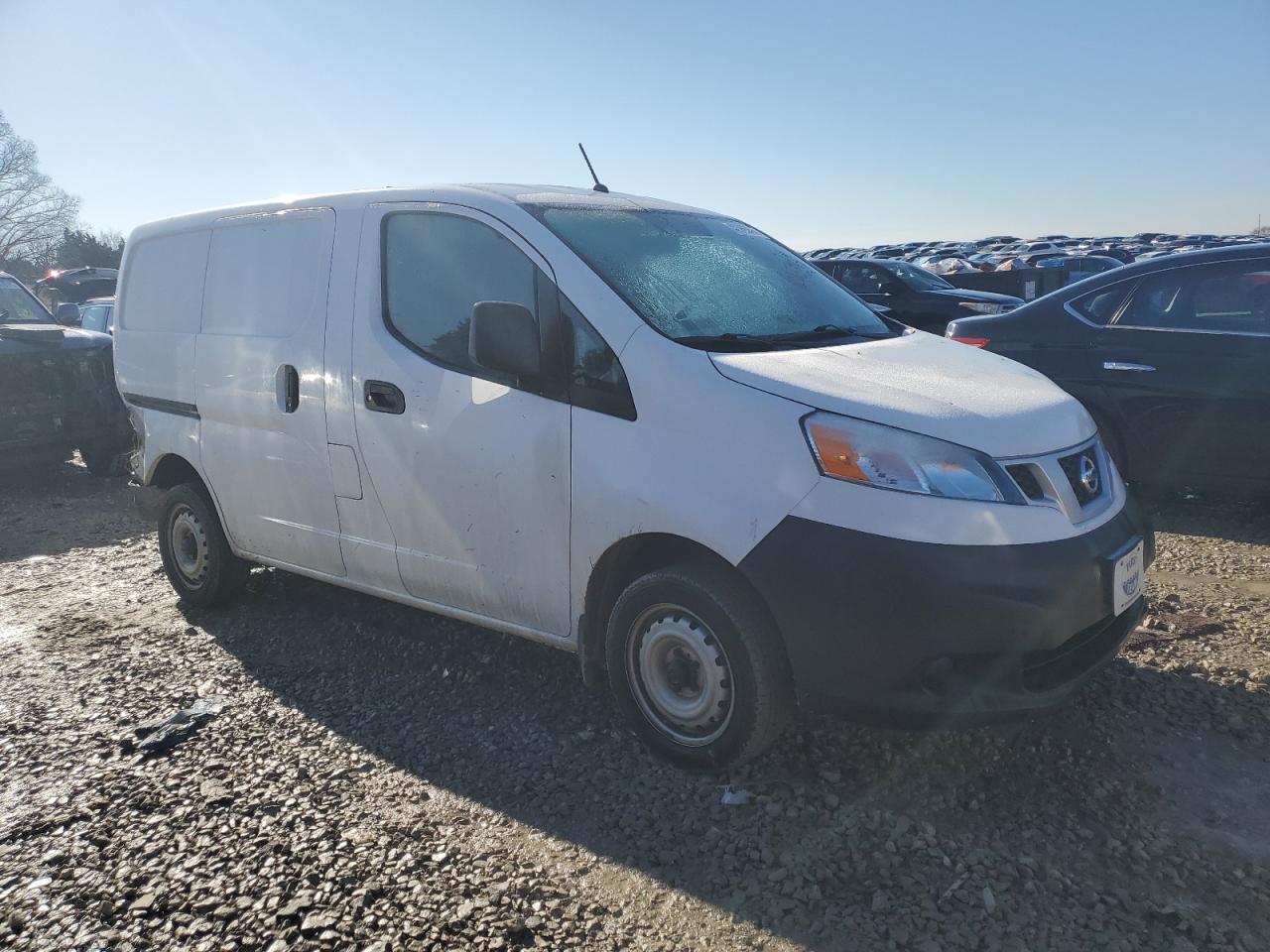 2017 Nissan NV - Image 4