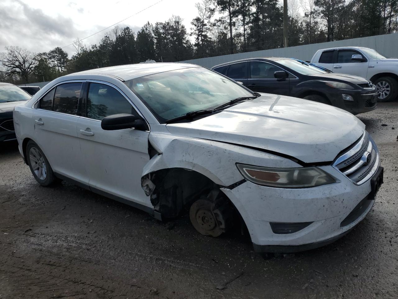 2012 Ford Taurus - Image 4