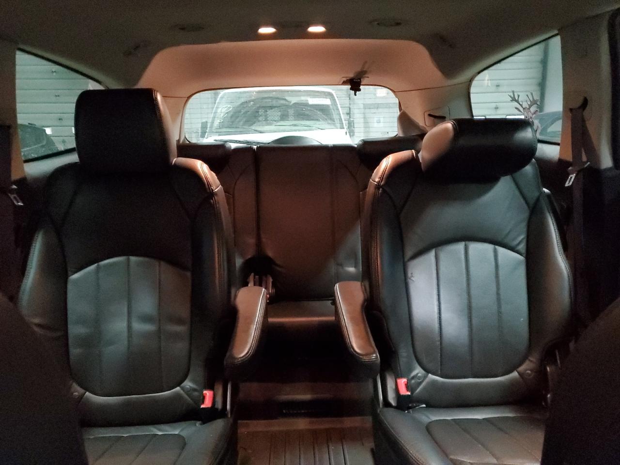 2012 Buick Enclave - Image 10