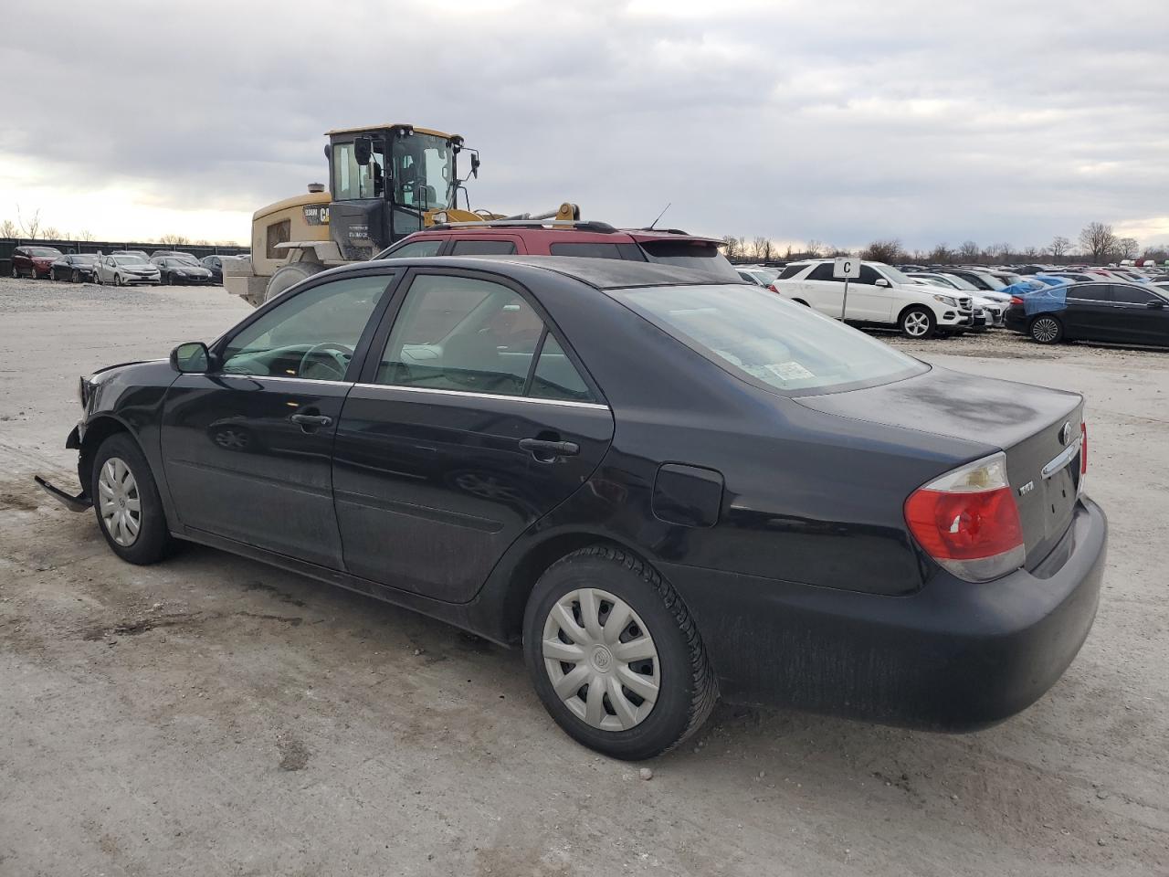 2005 Toyota Camry - Image 2