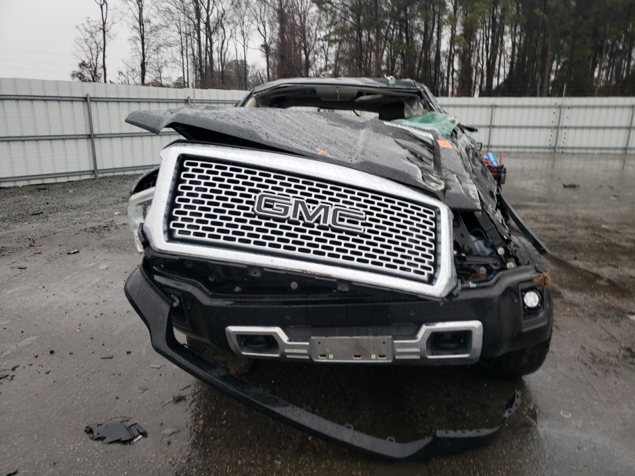 2015 GMC Sierra - Image 5