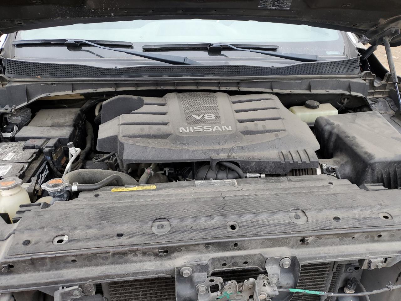 2019 Nissan Titan - Image 11