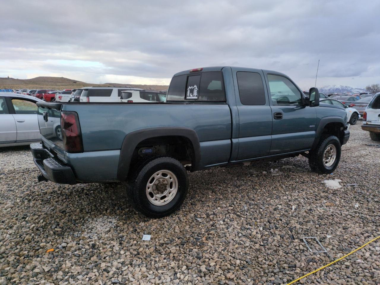 2006 Chevrolet Silverado - Image 3