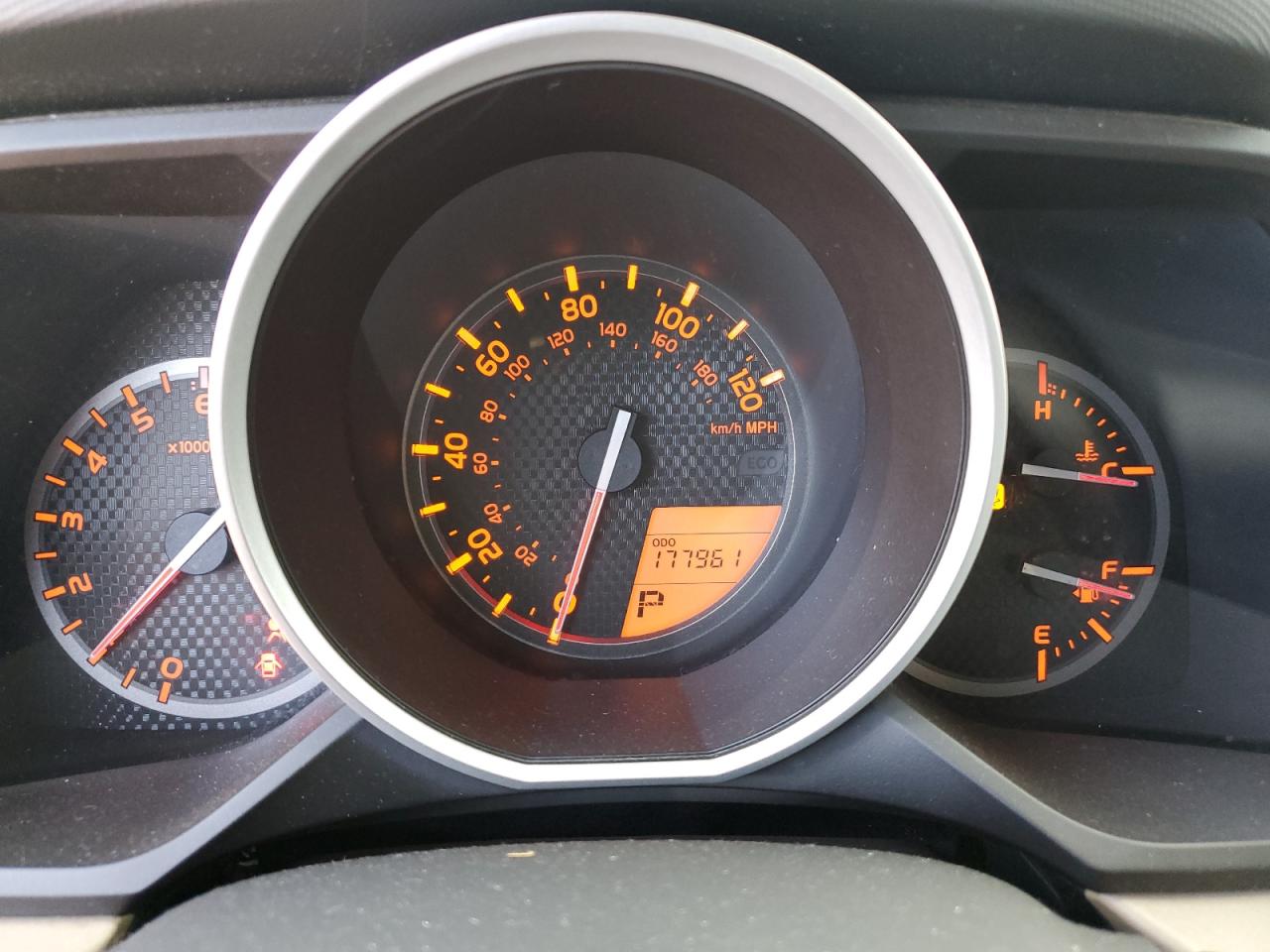 2010 Toyota 4Runner - Image 9