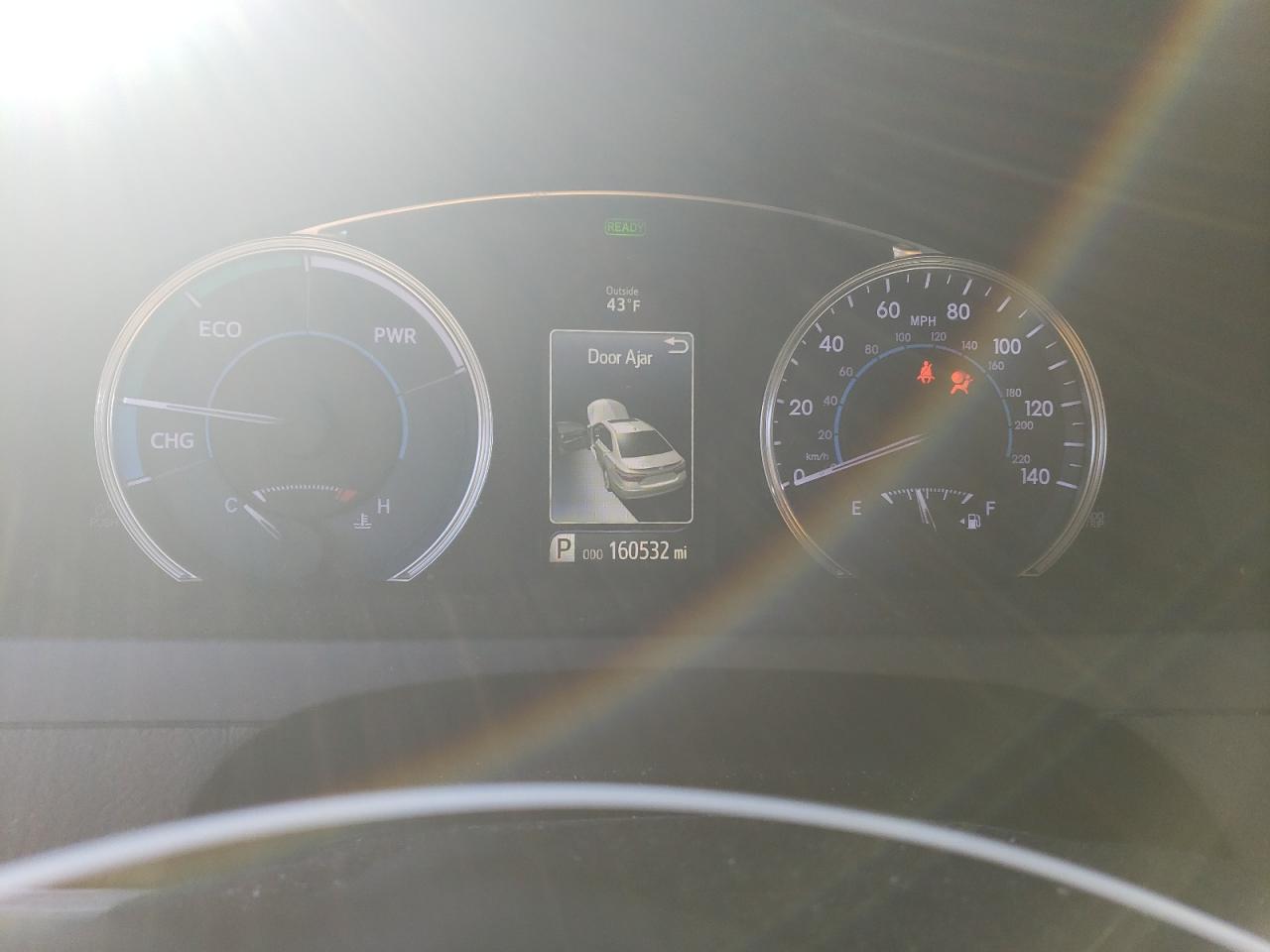 2016 Toyota Camry - Image 9