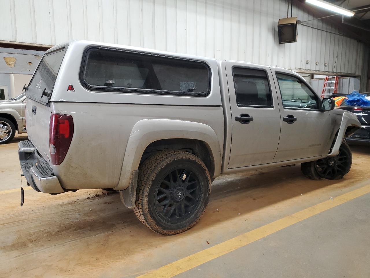 2005 GMC Canyon - Image 3