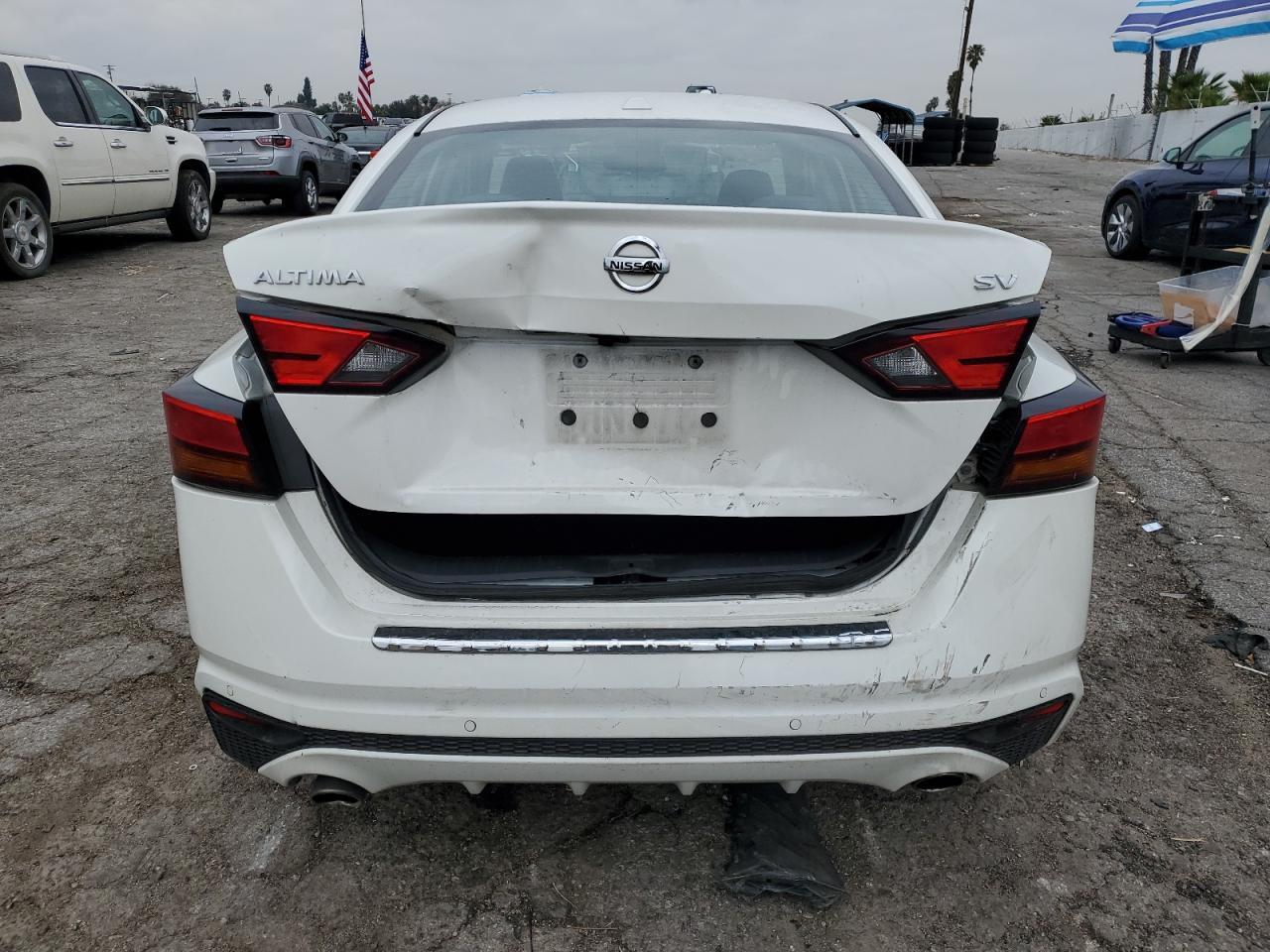 2019 Nissan Altima - Image 6