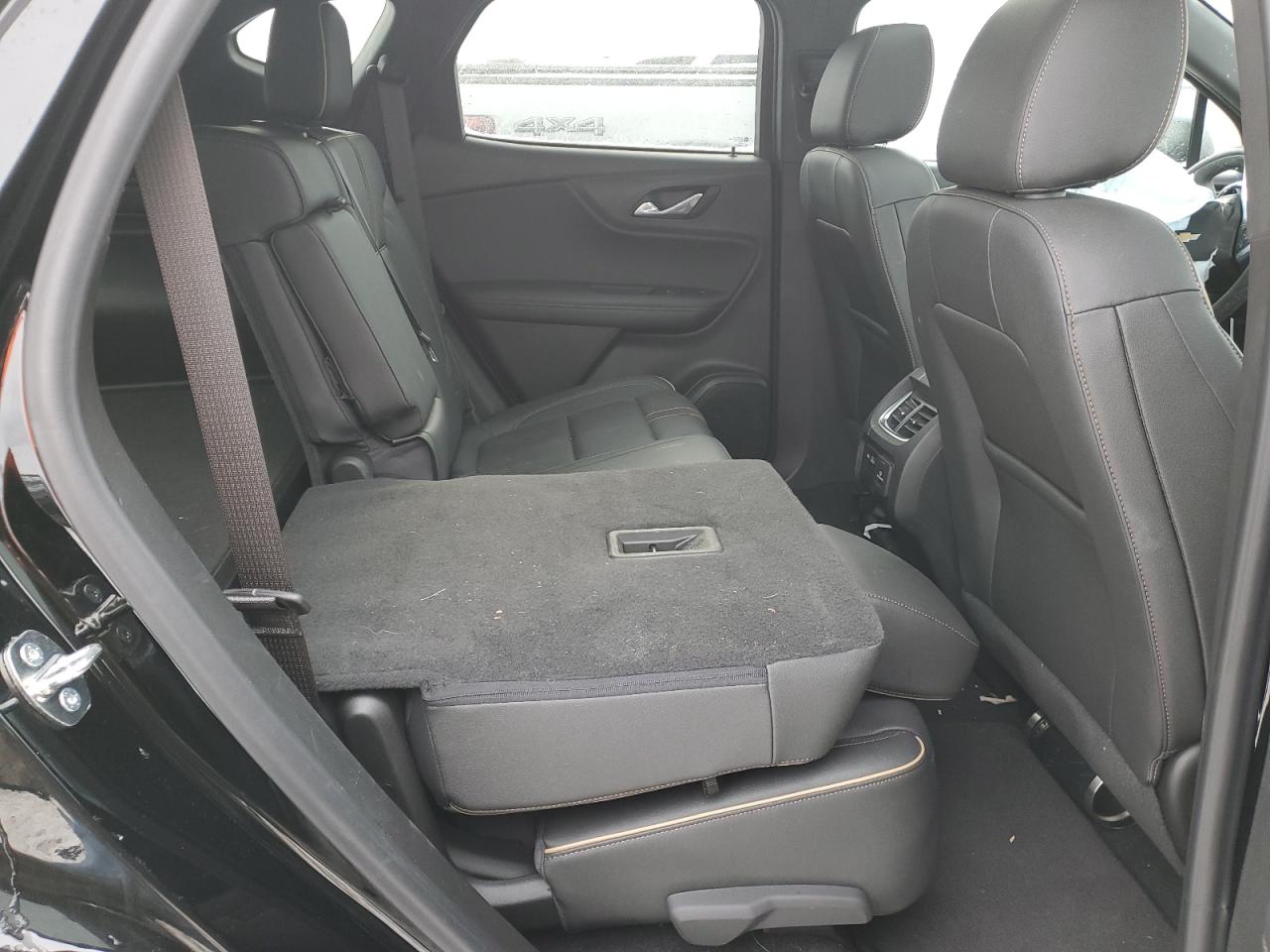 2022 Chevrolet Blazer - Image 10