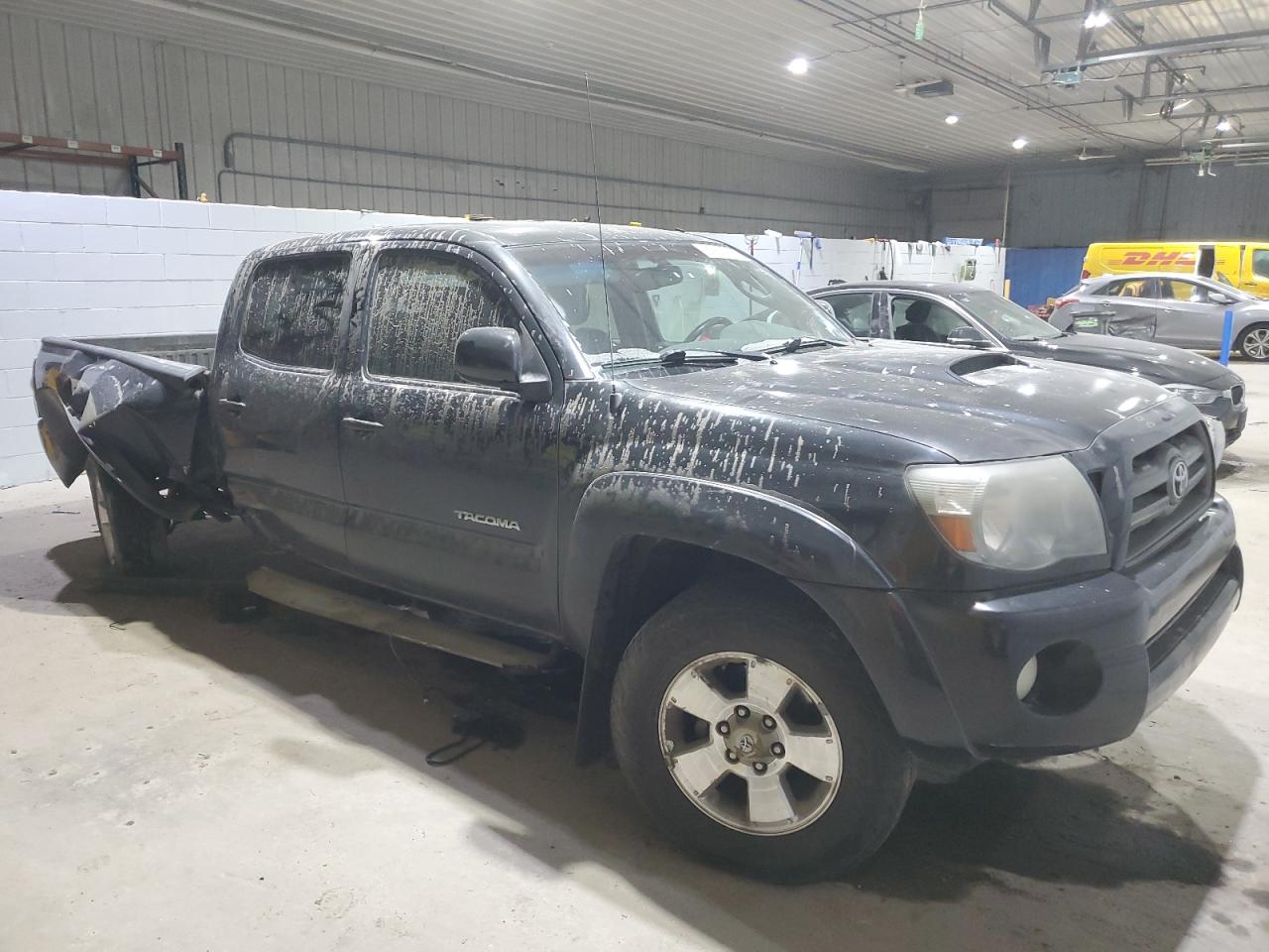 2010 Toyota Tacoma - Image 4