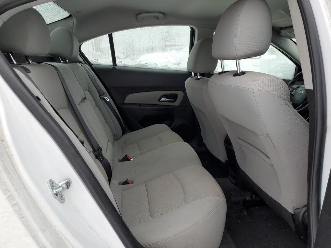 2016 Chevrolet Cruze - Image 11
