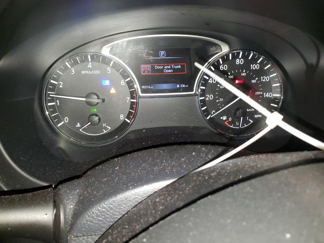 2017 Nissan Altima - Image 9