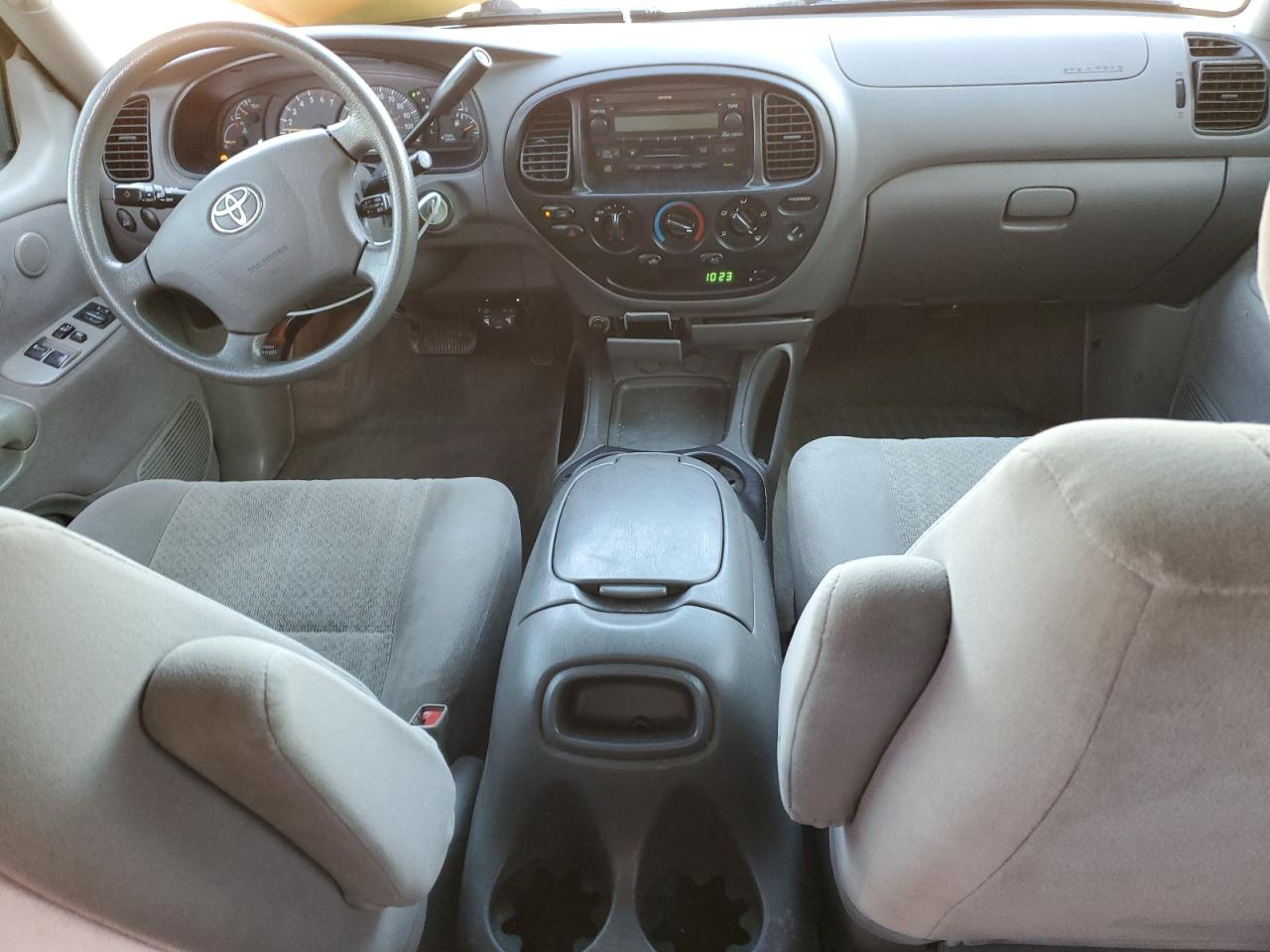 2003 Toyota Tundra - Image 8