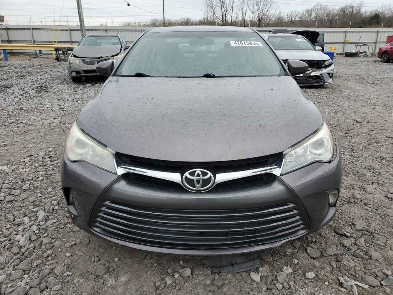 2016 Toyota Camry - Image 5