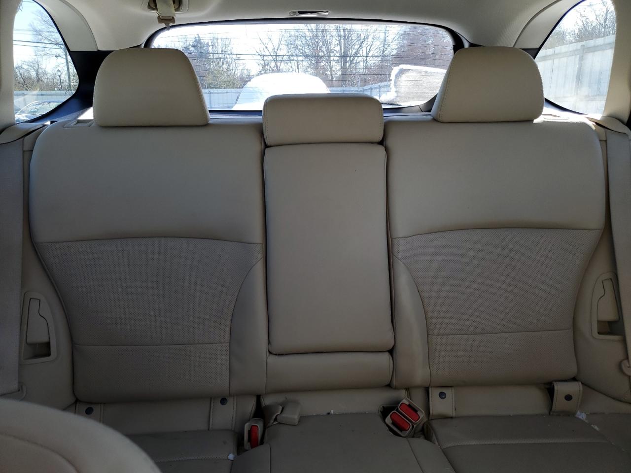2019 Subaru Outback - Image 10