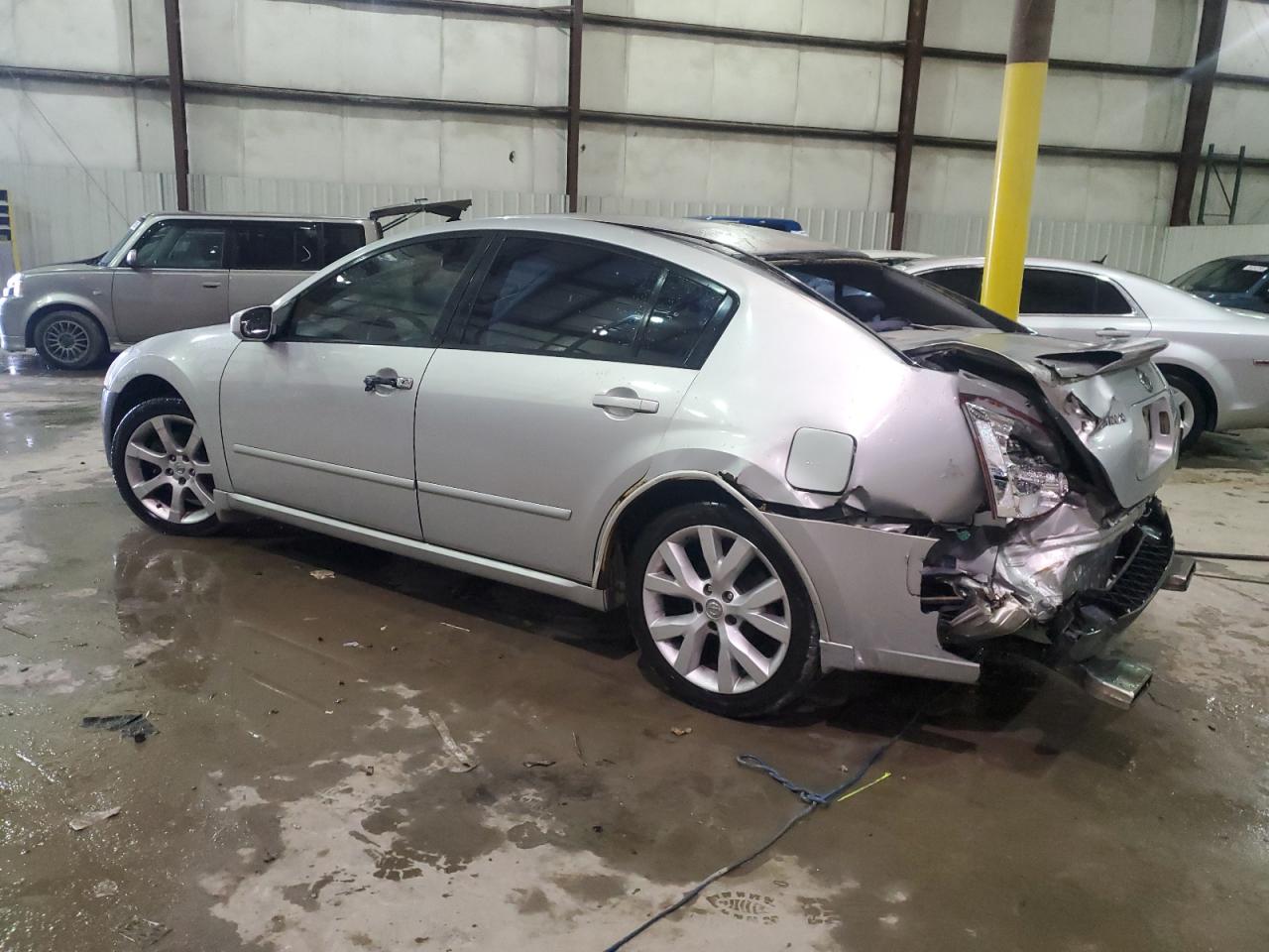 2007 Nissan Maxima - Image 2