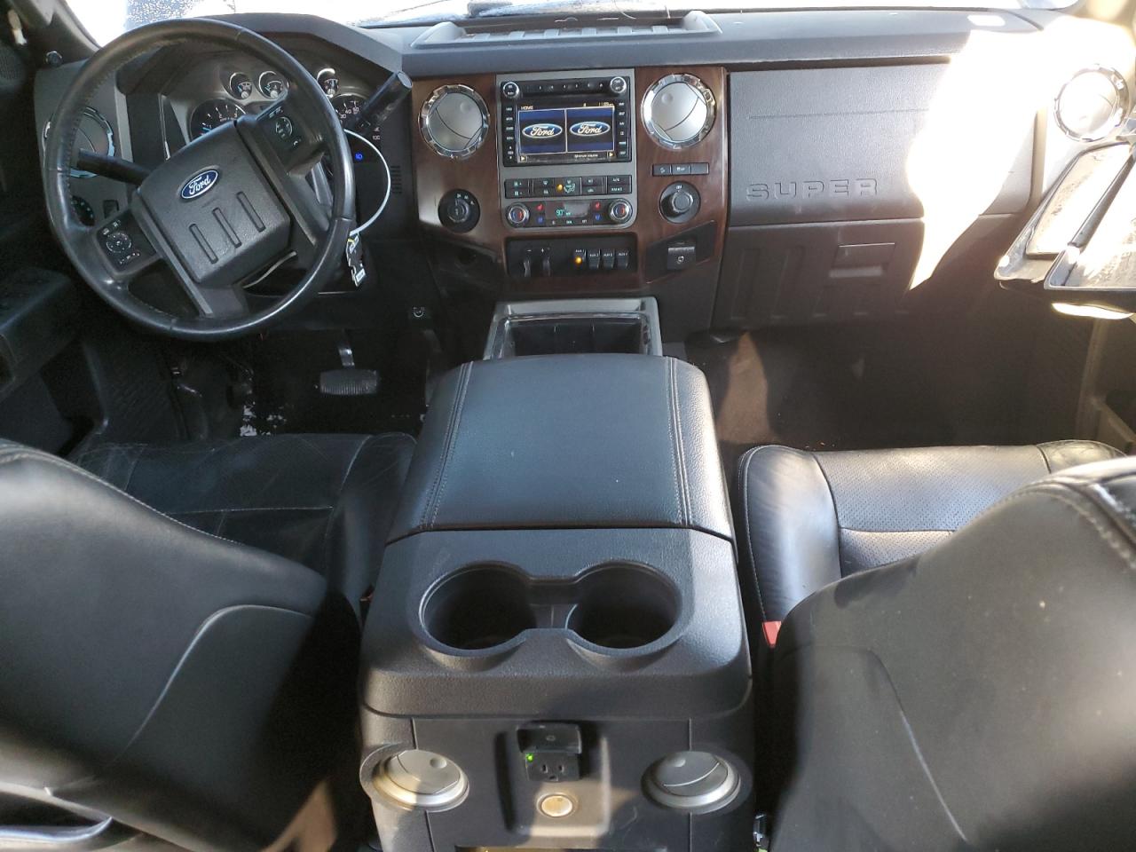2011 Ford F250 - Image 8