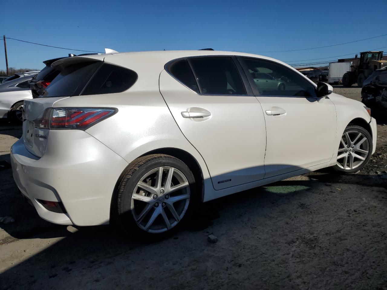 2015 Lexus CT - Image 3