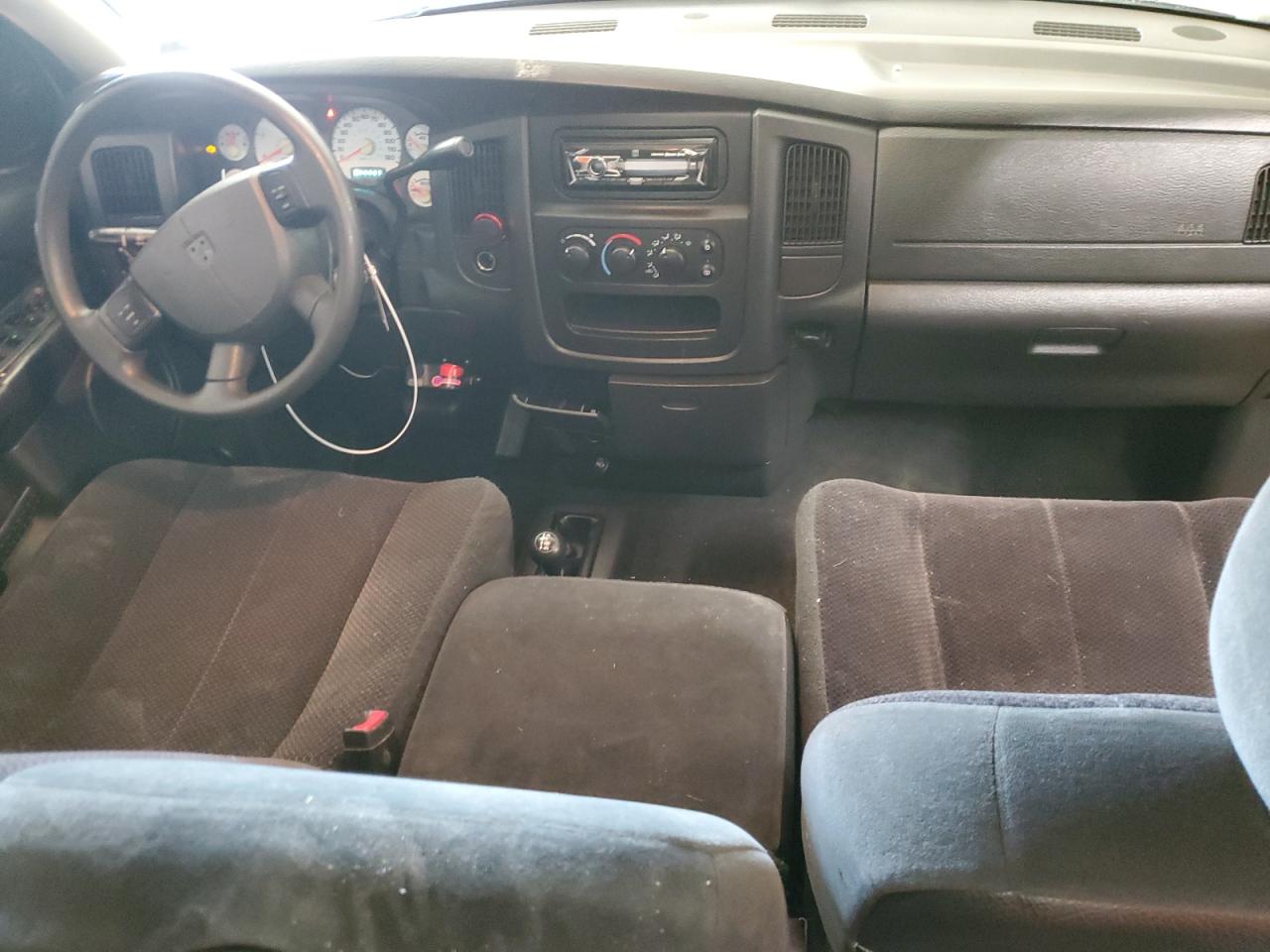 2004 Dodge RAM - Image 8