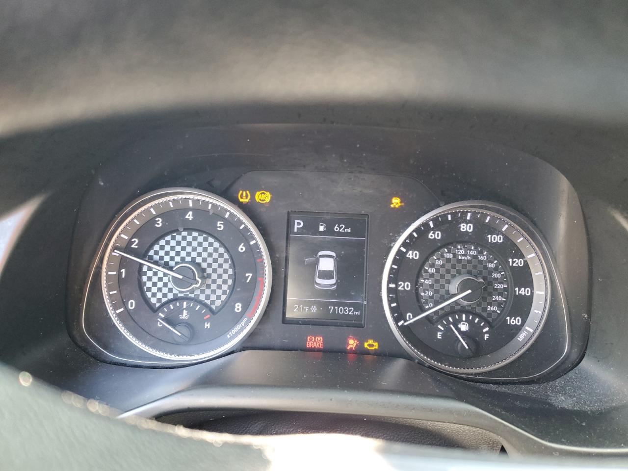 2020 Hyundai Elantra - Image 9